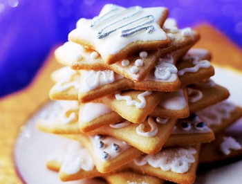 Brown Sugar Shortbread Holiday Cookies