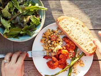 Chile de Arbol Shrimp and Grilled Corn Salad