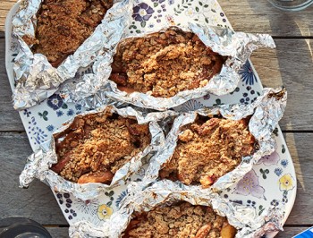 Foil Packet Peach Crisp