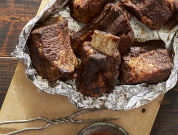 Grilled BBQ Short Ribs with Dry Rub