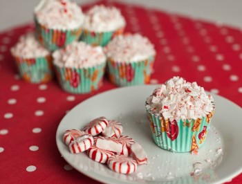 Holiday Peppermint Cupcakes